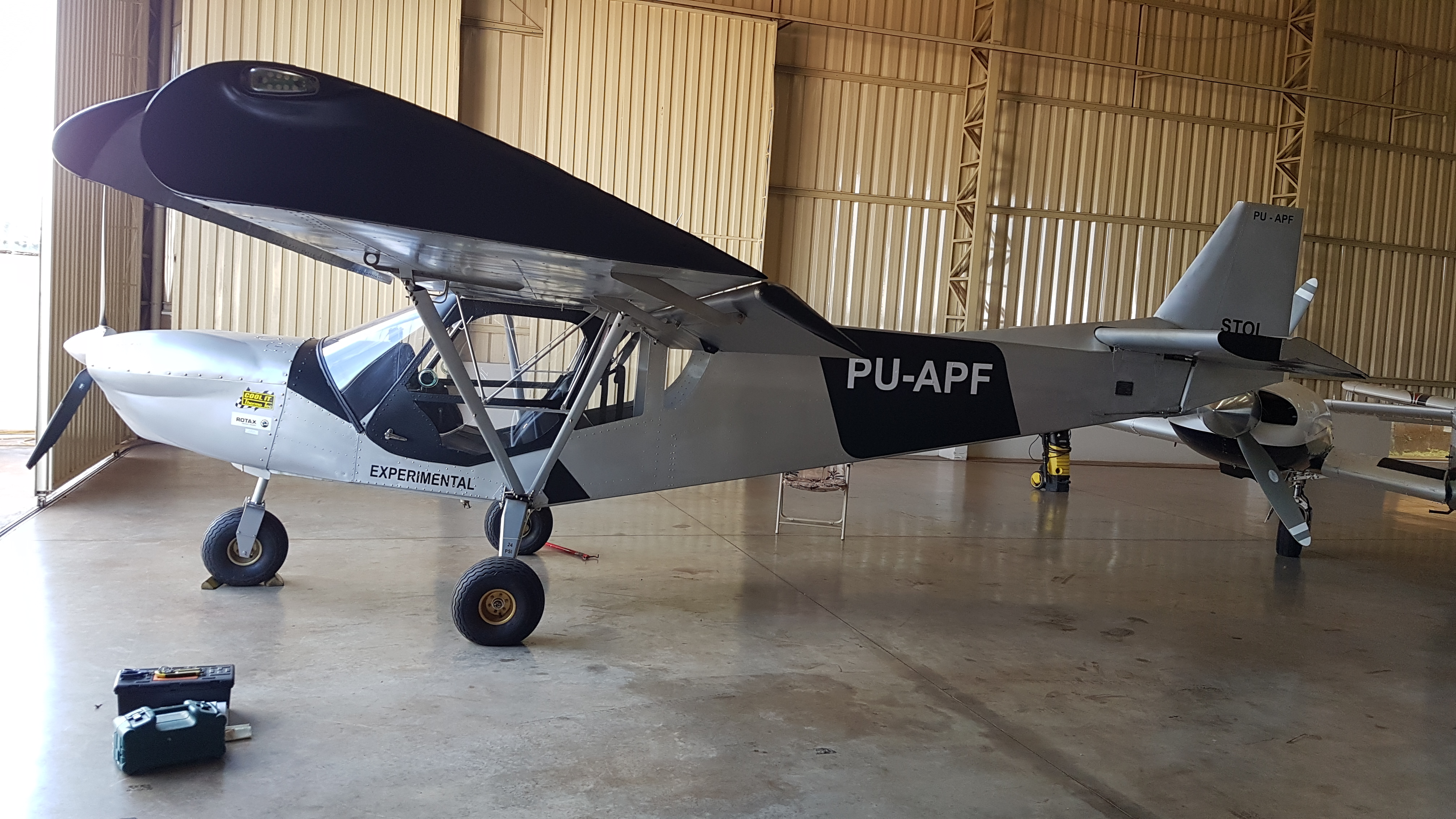 Primeiros Testes de Voo